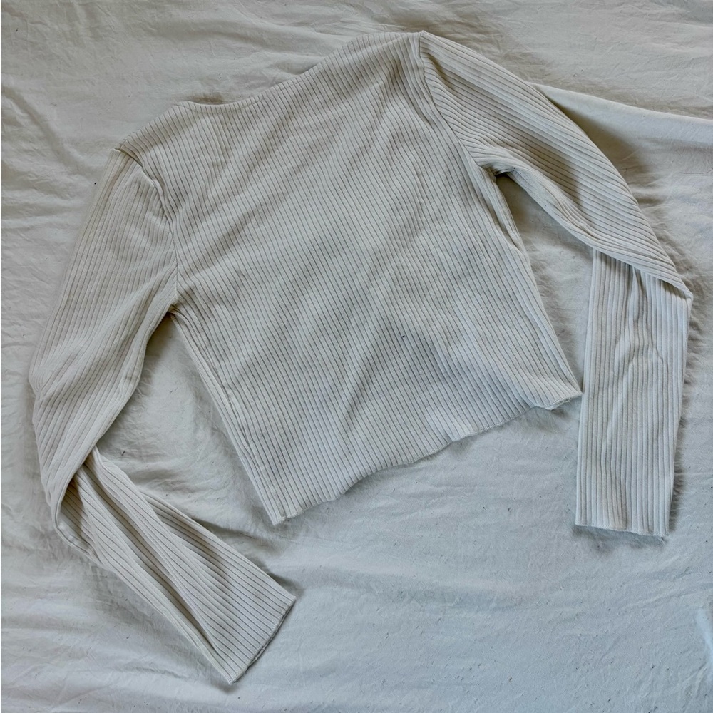 Floral Embroidered White Ribbed Top - Picture 9 of 10